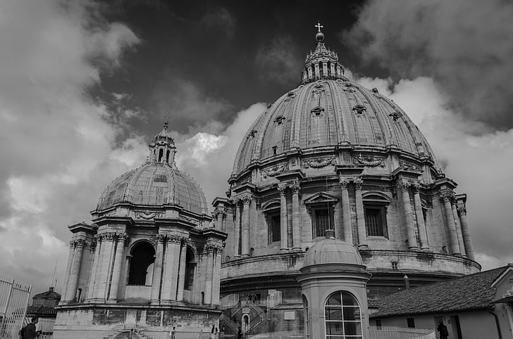 Vatikanet, Italia, katedralen