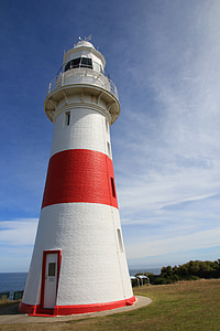 Lighthouse, signál veža, lode