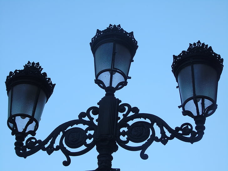 Street lampe, Saragossa, lys