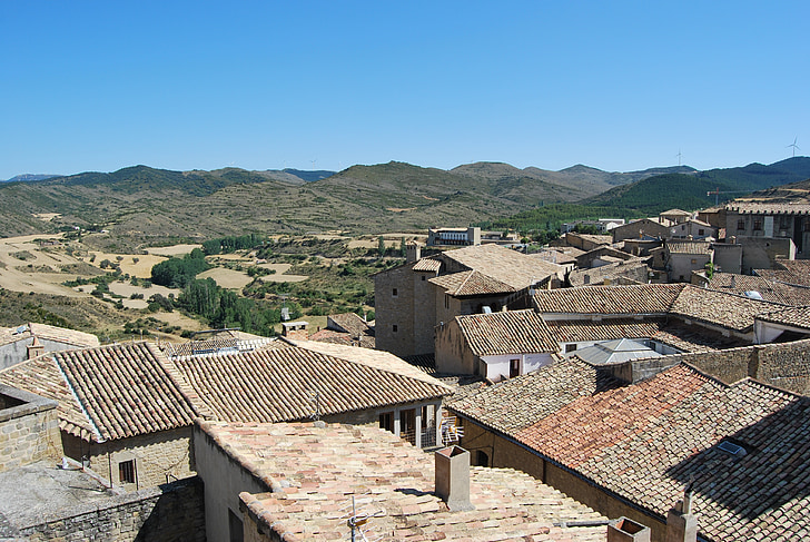 montagne, SOS du roi catholique, Huesca, gens