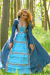 girl, princess, dress, forest, wreath, blue, beauty