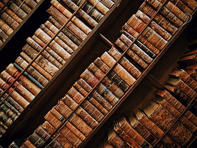 könyvek, könyvespolc, klasszikus, gyűjtemény, enciklopédia, könyvtár, piac