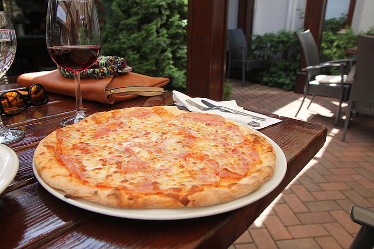 pizza, food, italian cuisine, restaurant, delicious, mozzarella