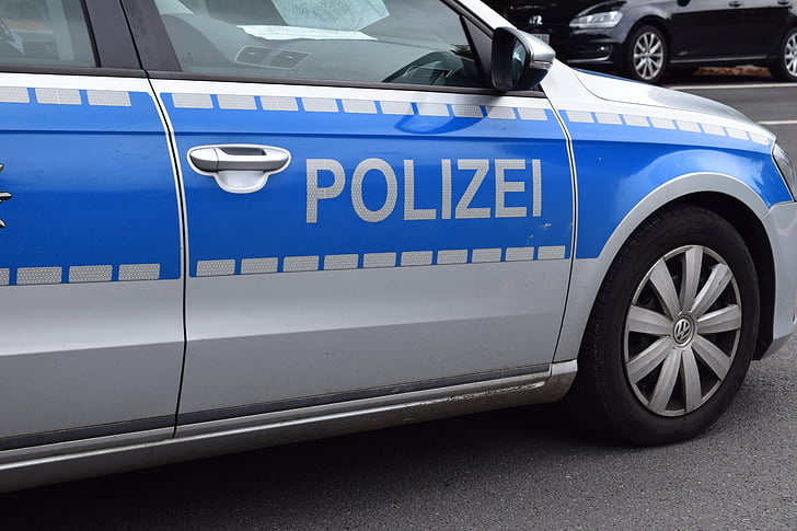 Policja, samochód policyjny, Wóz policyjny, Patrol, organ państwowy, funkcjonariusze policji, Niemcy
