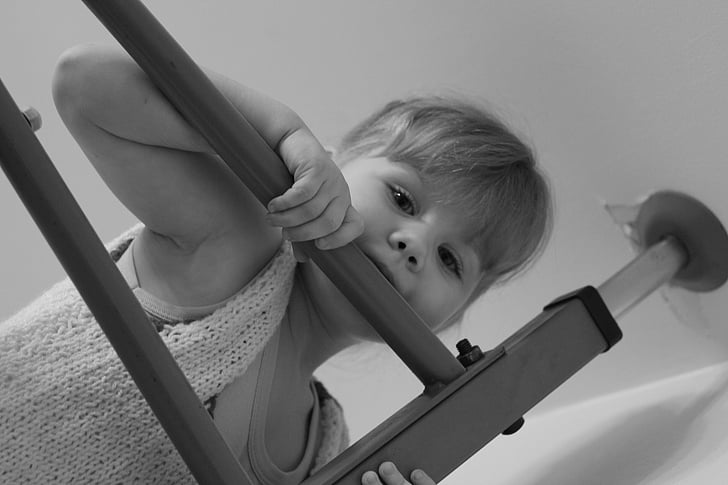 the little girl, ladder, trainer