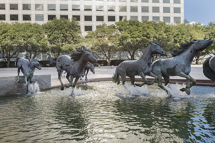 Mustangs, sculpture, Fontaine, bronze, art, oeuvre, architecture