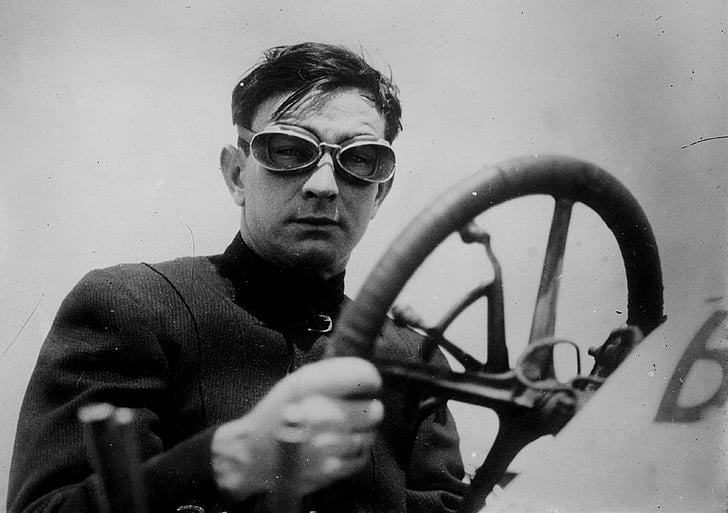 autóversenyző, ember, 1910-ben, kormánymű, kerék, Vintage, Fénykép