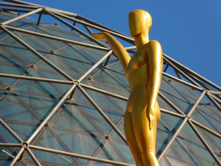 figura, cúpula de vidre, d'or, Museu, Dalí, Figueras, Espanya