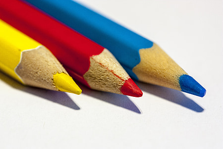 pens, colored pencils, colorful, colour pencils, crayons, wooden pegs, color