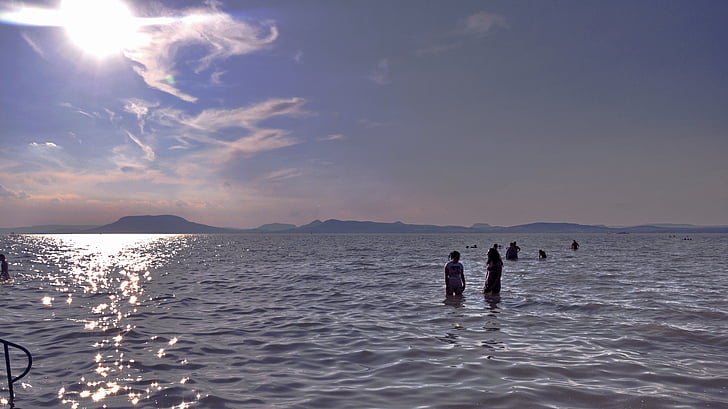 езерото Балатон, лято, слънчева светлина