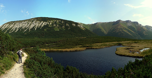 Slovakien, Vysoké tatry, bergen, turism, Belianske tatry, triangulära tarn, Höga Tatrabergen