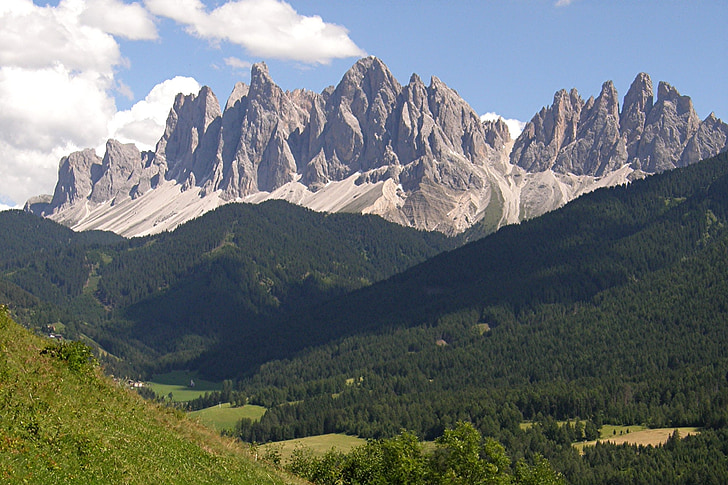Dolomitok, hegyi, hegyek, Funes, Dél-Tirol, nézet