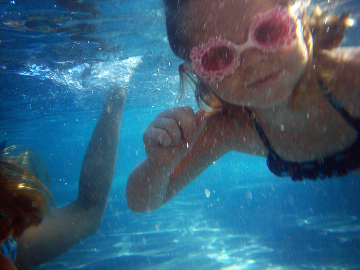 ว่ายน้ำ, เล่น, สีชมพู, ว่ายน้ำ, ดำน้ำ, น้ำ, สระว่ายน้ำ