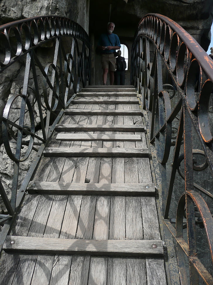 Most, vzdialenosť, drevo, zábradlie, postupne, drevené rebríky