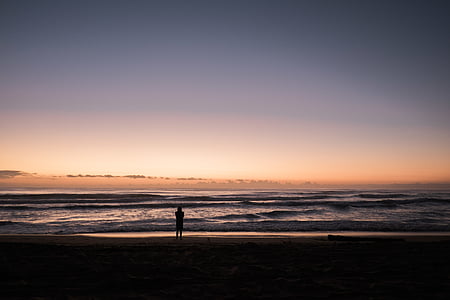 silueta, osoba, stojace, v blízkosti zariadenia:, vody, Ocean beach, Spojené štáty