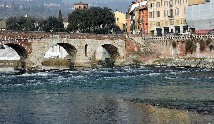 Verona, stenbroen, floden adige, Italien, Archi, antikken, monument