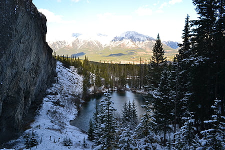 Canmore, sjön, Kanada, Alberta, vacker natur, bergen, natursköna