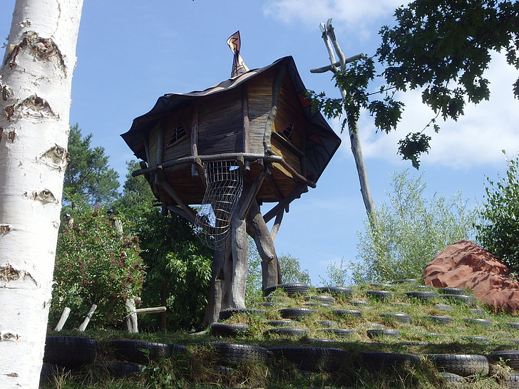 treehouse, theme park, observation tower