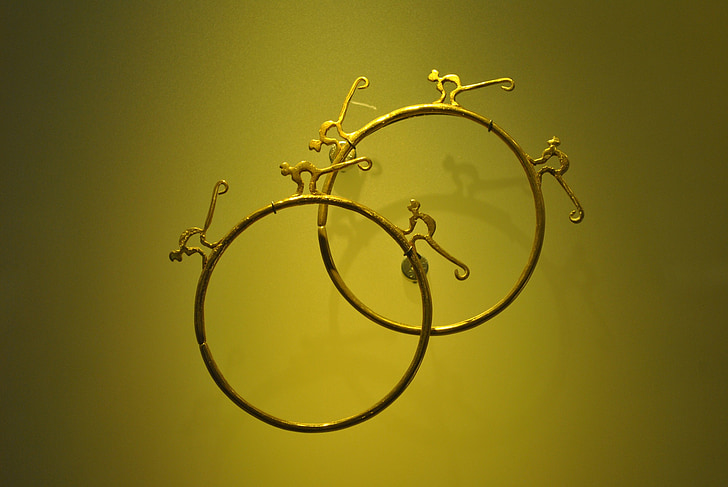 gold, sculpture, colombia