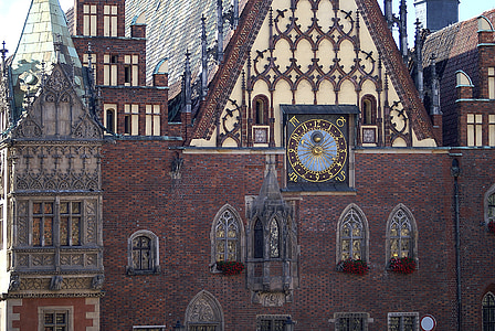 時計, 壁掛け時計, 時間, 市庁舎, 市庁舎の壁, 南壁, 時計盾