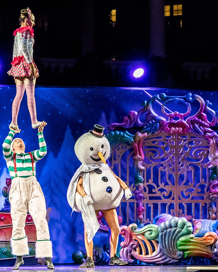 akrobāti, Cirque du soleil, triks, Ziemassvētku parādīt, Gaylord plaukstām, Orlando, Florida