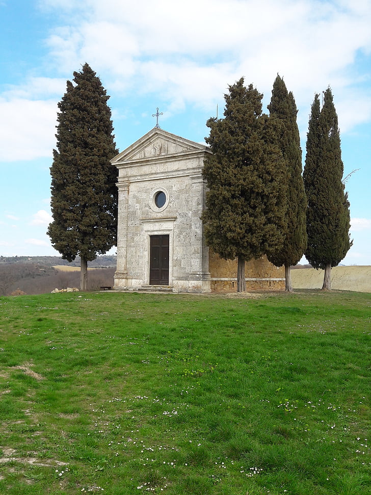 tuscany, the chapel of our lady of vitaleta, san quirico d'orcia