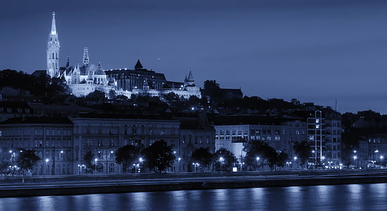Budapešta, Ungārija, pils, ēkas, orientieris, debesis, mākoņi