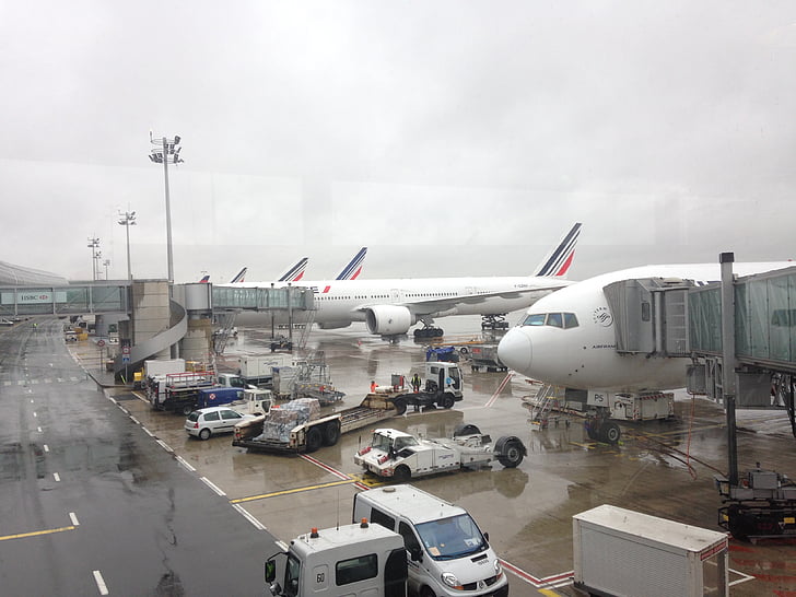 lentokenttä, Airbus, Boeing, Ranska