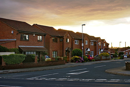 къщи, улица, местност Osiedle, малък град, Английски къщи, Южна elmsal, Англия
