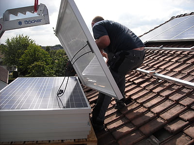 panneaux solaires, mise en place, pour toiture, énergie verte, énergie verte, durable, électricité