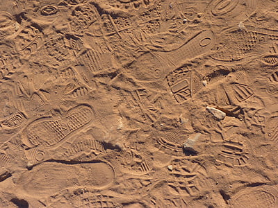 trace, traces, sand, occurs, reprint, track, footprint
