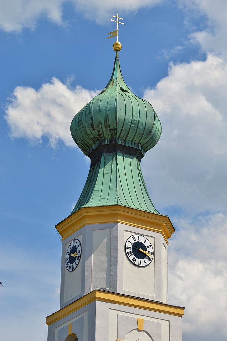 tornis, sīpols kupols, baznīca, baznīcas smaili, baznīcas pulkstenis, tornis, tornīšiem