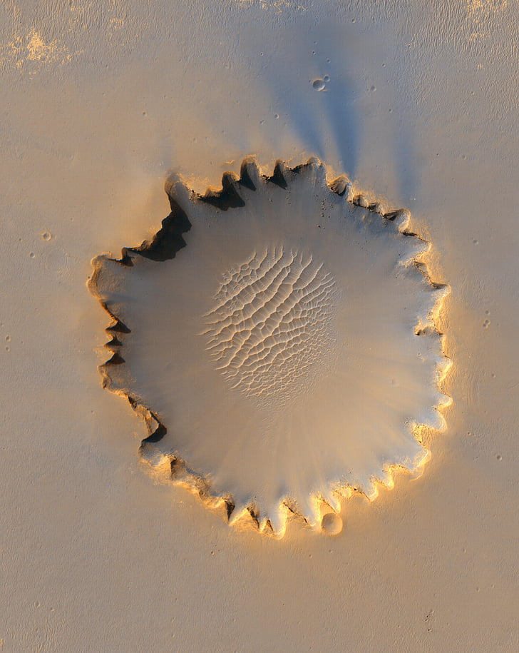 mars, planet, crater, victoria crater, impact, hole, deepening