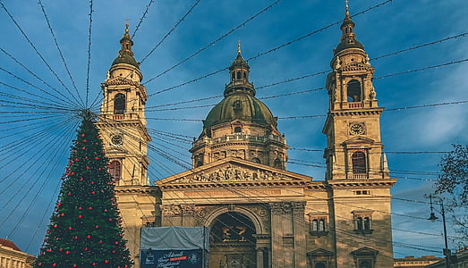 Budapešta, bazilika, bazilikas Budapeštā, Ziemassvētki, Ziemassvētku tirgus, Ziemassvētku tirgus Budapeštā, Budapeštas Ziemassvētku