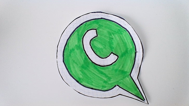 підписаний, WhatsApp, символи