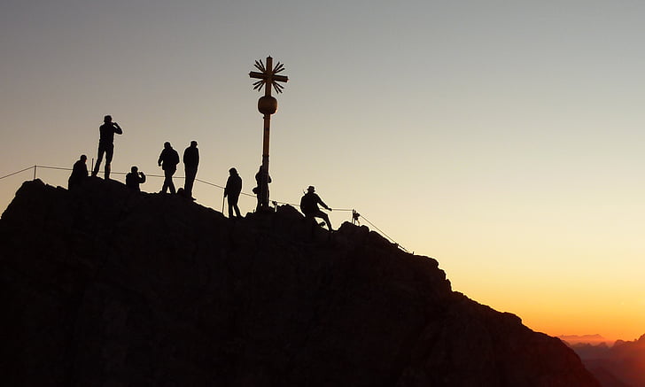 Zugspitze, alpinist, sončni vzhod, senco igra, plezalec, vzpon, planinarjenje