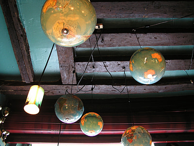 plafond de globe, lustres, France, Bistro