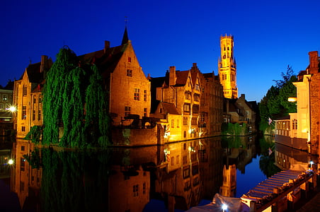 Bruges, éjszaka, óváros, megvilágítás, csatorna, hangulat, Belgium