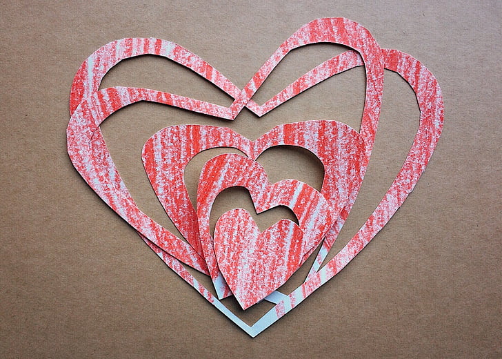 día de San Valentín, San Valentín, papel, corazones, artesanías