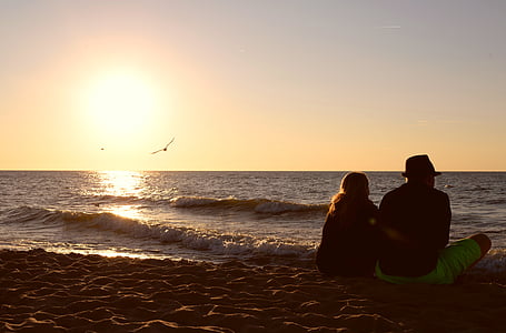 φιλία, Αγάπη, παρα, στη θάλασσα, ηλιοβασίλεμα, Ρομαντισμός, Αγαπημένοι