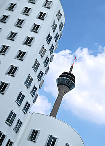 Düsseldorf, pristanišča, arhitektura, mesto, stavbe, nebo, zvit stavbe
