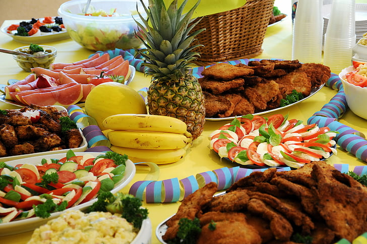 Buffett, ananas, banaanit, keltainen, kylmä lautaselle, tomaatit, melonit