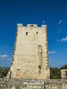 Nagyvázsony, Château, ruines du château