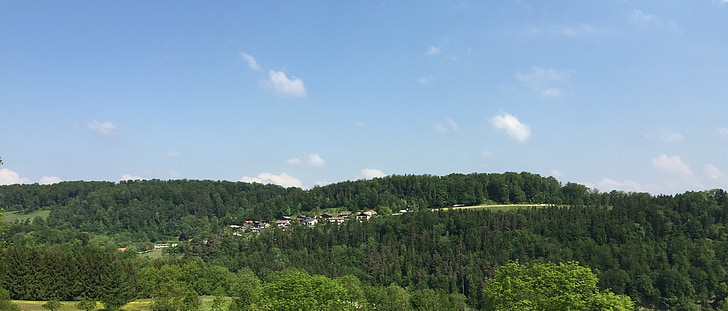Jura, La quaquerelle, meža, ziņoja par, Panorama, zaļa, debesis