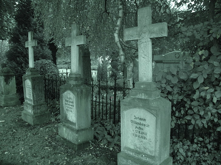 Cementerio, graves, muertos, muerte, las cruces