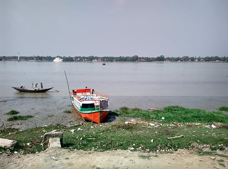 budgebudge ferry ghut, Kolkata, budge se movió