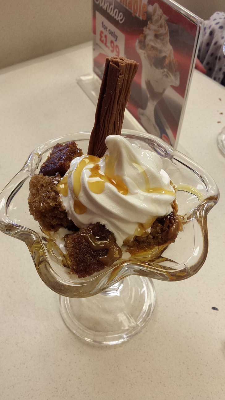 ice cream, food, dessert, sundae, sweet, vintage, chocolate