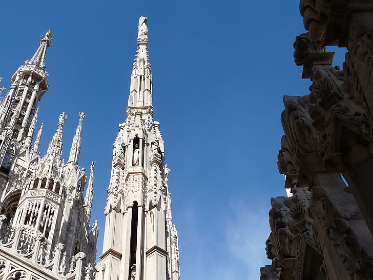Catedral, Milà, arquitectura