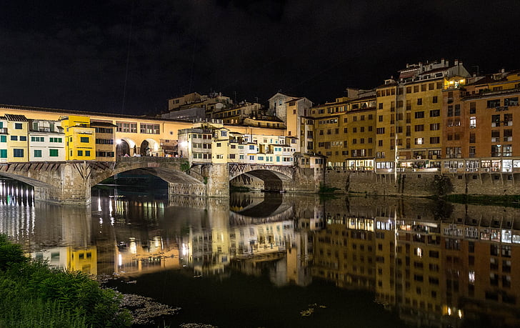 Ponte vecchio, Firenze, Toscana, Italia, arkkitehtuuri, Arno, joen arno