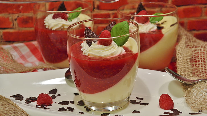 pudding, vanilla pudding, raspberries, raspberry mark, dessert, milk, sweet dish
